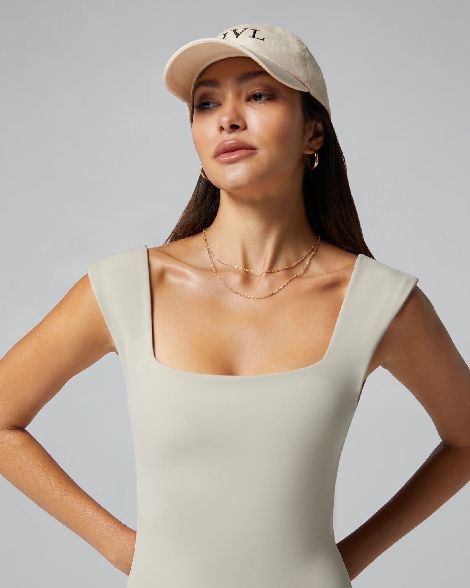 Square Neck Backless Romper - Image 5