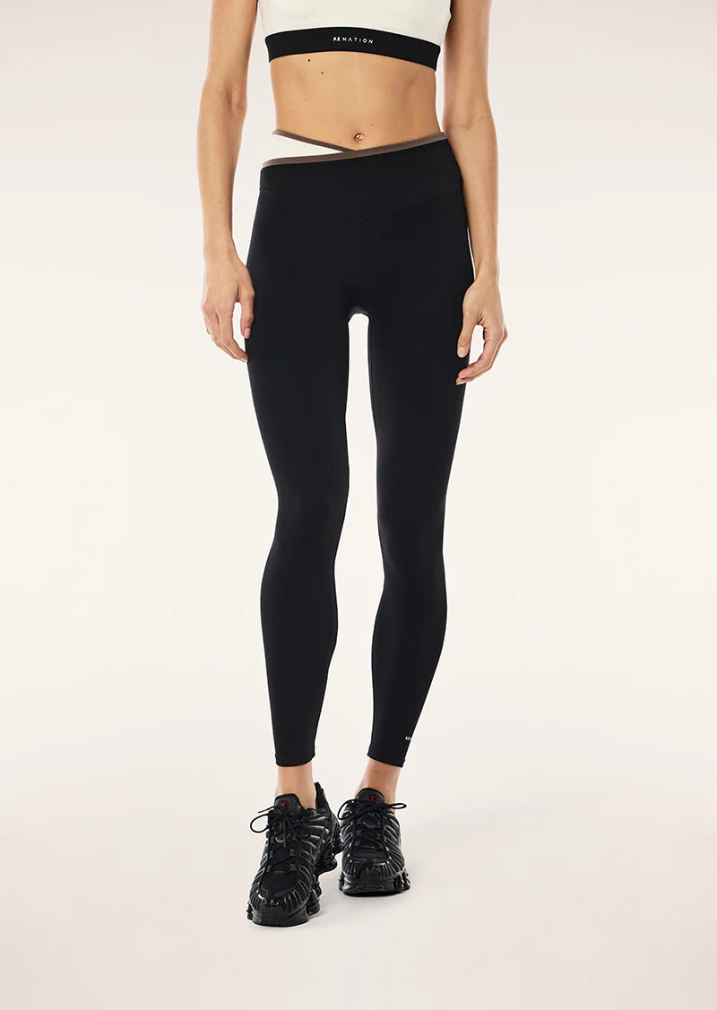 Status Full Length Legging In Black & White